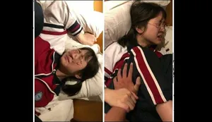 Thanh niên tình cờ nhìn thấy chị gái thằng bạn bị bố nắc và bắn ngập bím